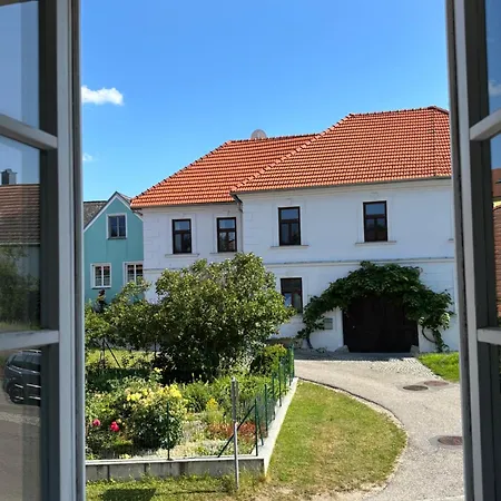 Weinstrasseapartments Zur Weinlese